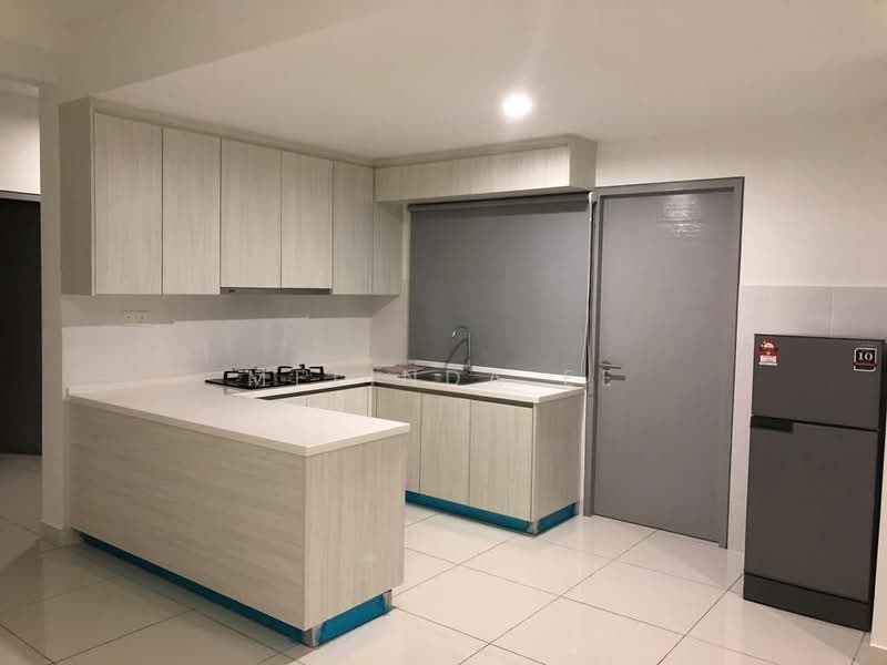 Kediaman Servis untuk Dijual di Residences @ 1 Tebrau - Melinda Ee - Kitchen - PropertyGuru.com.my