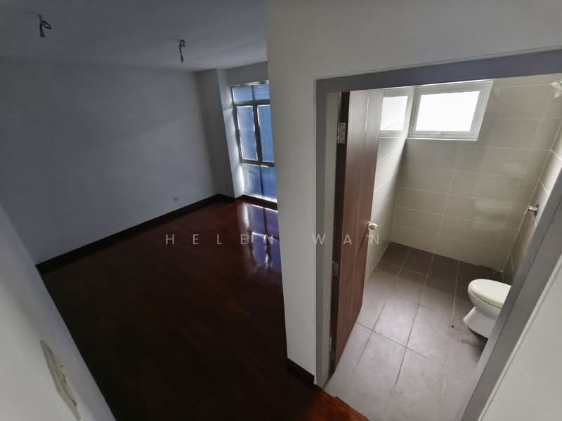 Semi-Detached House for Sale in Amverton Hills (Sungai Buloh) - Helen Wan - Interior - PropertyGuru.com.my