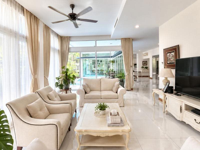Semi-Detached House for Sale in Petaling Jaya (Selangor) - Vincent Liaw - Living Room - PropertyGuru.com.my