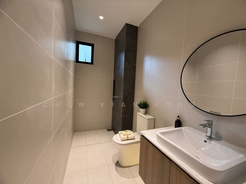 Kediaman Servis untuk Dijual di ARA @ Sunway Majestic - Chew Kian Hong - Bathroom - PropertyGuru.com.my