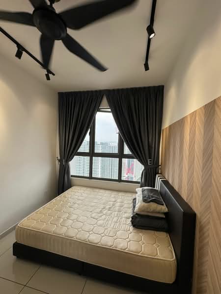 Kediaman Servis untuk Disewa di Kenwingston Platz - Iris Lee - Bedroom - PropertyGuru.com.my