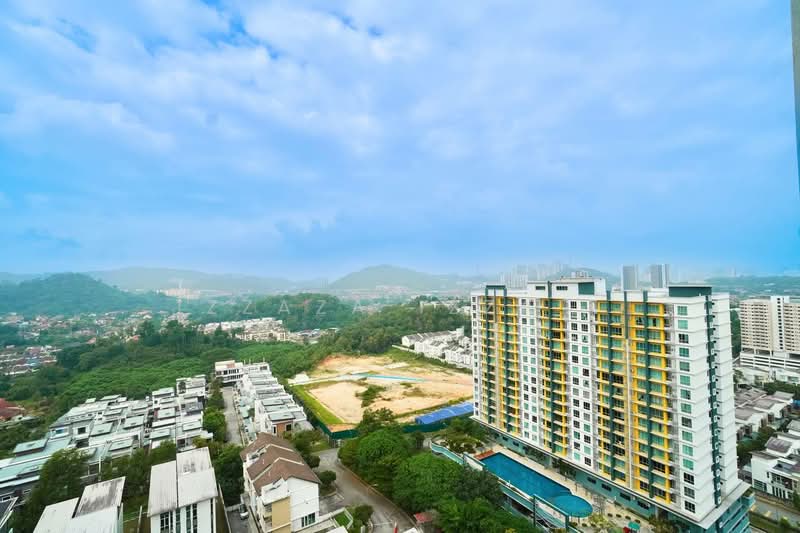 Kondominium untuk Dijual di Upperville @ 16 Quartz - Izzaza Izzati - Exterior - PropertyGuru.com.my