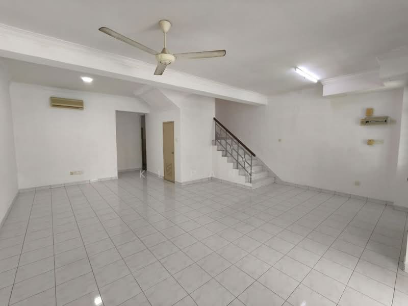 2-storey Terraced House for Sale in Taman Seri Orkid (Skudai) - KL Pang - Living Room - PropertyGuru.com.my