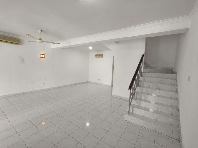 2-storey Terraced House for Sale in Taman Seri Orkid (Skudai) - KL Pang - Living Room - PropertyGuru.com.my