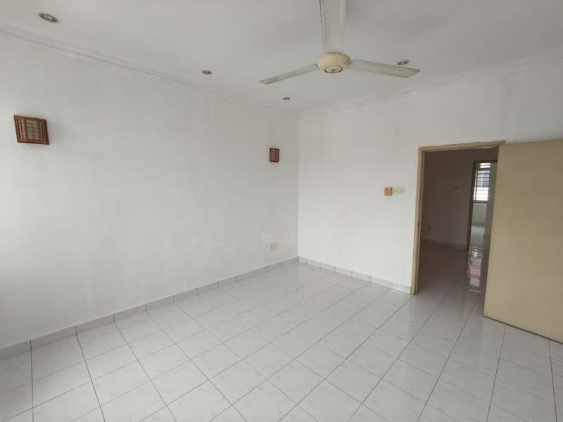 2-storey Terraced House for Sale in Taman Seri Orkid (Skudai) - KL Pang - Interior - PropertyGuru.com.my