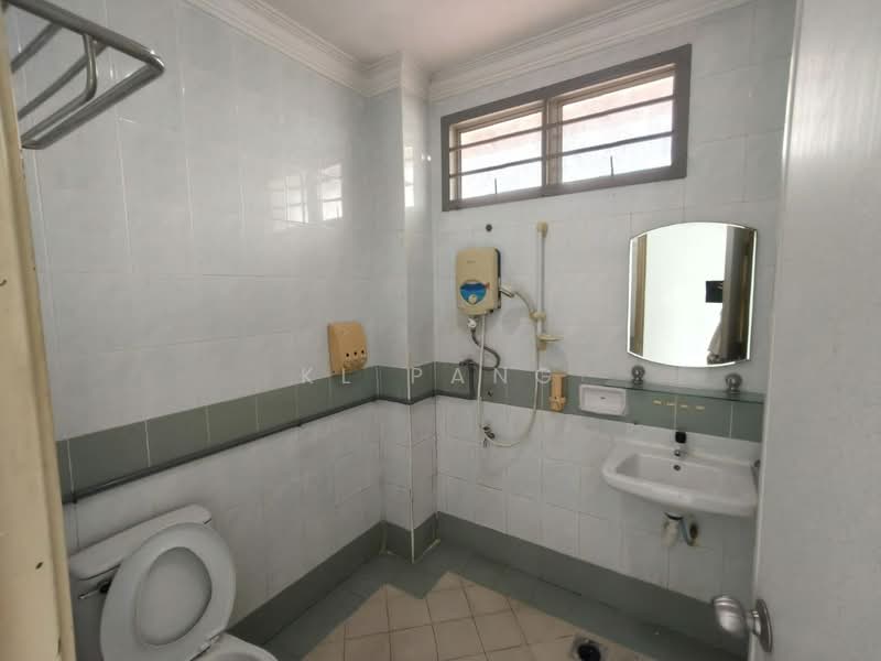 2-storey Terraced House for Sale in Taman Seri Orkid (Skudai) - KL Pang - Bathroom - PropertyGuru.com.my