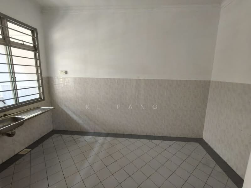 2-storey Terraced House for Sale in Taman Seri Orkid (Skudai) - KL Pang - Kitchen - PropertyGuru.com.my