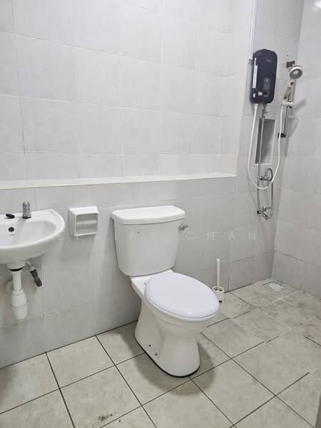 Rumah Teres 2-Tingkat untuk Disewa di Bandar Jaya Putra (Johor Bahru) - Elaine Chan - Bathroom - PropertyGuru.com.my