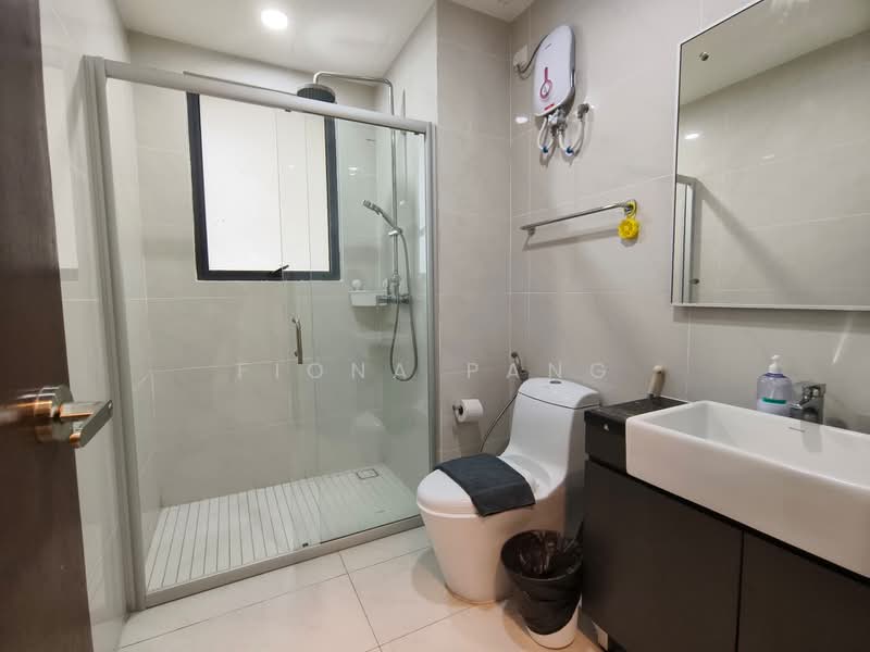 Kondominium untuk Disewa di Bay Laurel @ Country Garden Danga Bay - Fiona Pang - Bathroom - PropertyGuru.com.my