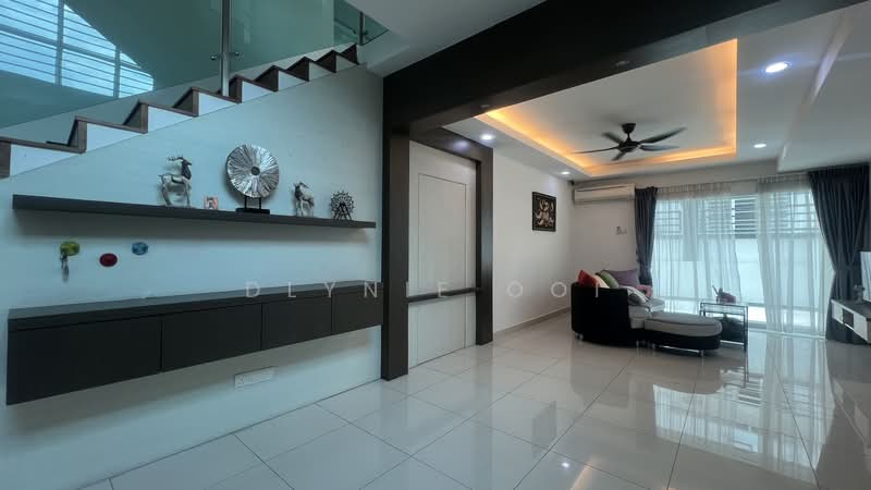 Semi-Detached House for Sale in Saujana Villa (Kajang) - Dlynie Ooi - Living Room - PropertyGuru.com.my