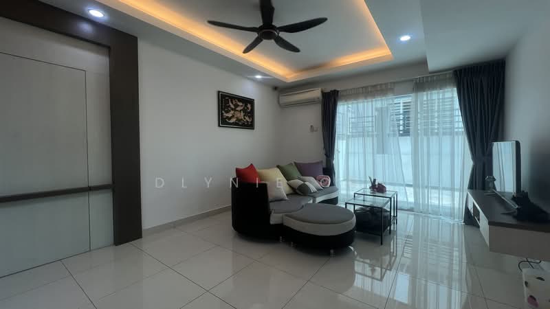 Semi-Detached House for Sale in Saujana Villa (Kajang) - Dlynie Ooi - Living Room - PropertyGuru.com.my