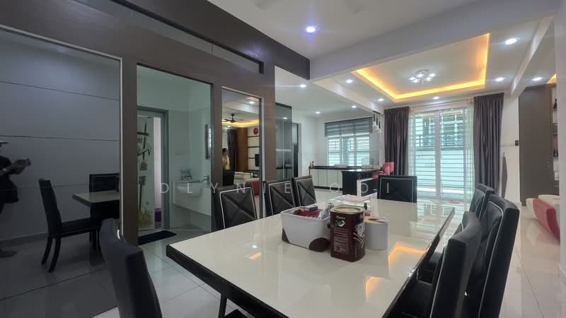 Semi-Detached House for Sale in Saujana Villa (Kajang) - Dlynie Ooi - Dining Room - PropertyGuru.com.my