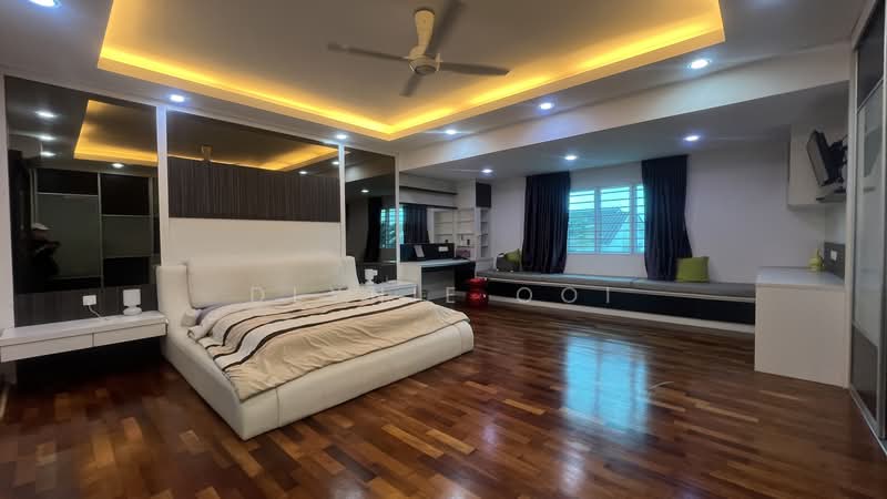 Semi-Detached House for Sale in Saujana Villa (Kajang) - Dlynie Ooi - Bedroom - PropertyGuru.com.my