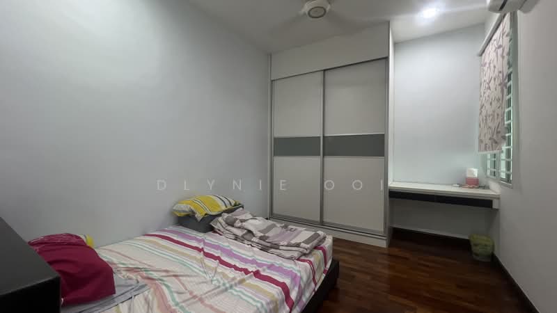 Semi-Detached House for Sale in Saujana Villa (Kajang) - Dlynie Ooi - Bedroom - PropertyGuru.com.my