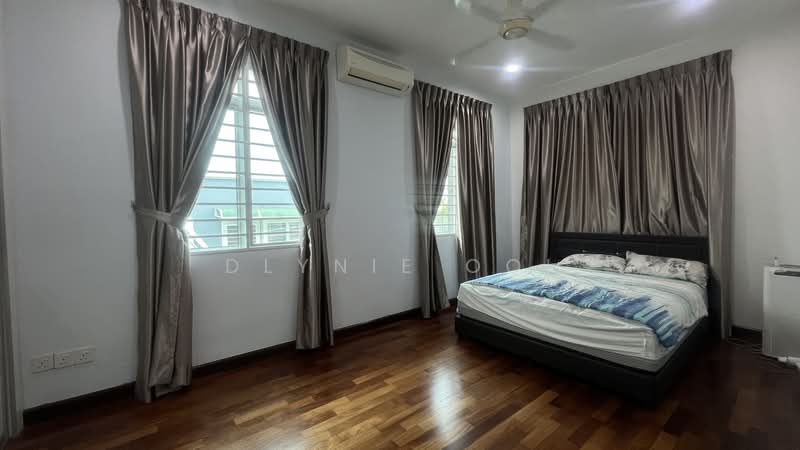 Semi-Detached House for Sale in Saujana Villa (Kajang) - Dlynie Ooi - Bedroom - PropertyGuru.com.my