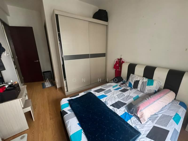 Kondominium untuk Dijual di Bay Point @ Country Garden Danga Bay - Anson Hiong - Bedroom - PropertyGuru.com.my