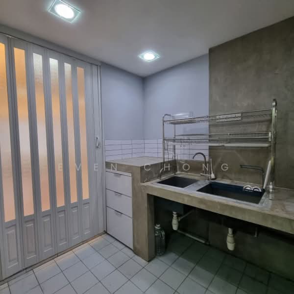 Pangsapuri untuk Dijual di Pangsapuri Ria - Even Chong - Kitchen - PropertyGuru.com.my