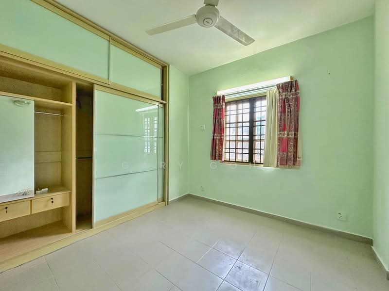 Pangsapuri untuk Dijual di Tanjung Court - Gary Goh - Bedroom - PropertyGuru.com.my