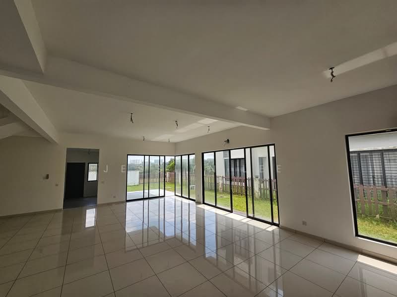 Semi-Detached House for Sale in Setia Ecohill (Semenyih) - Jesslyn Lee - PropertyGuru.com.my