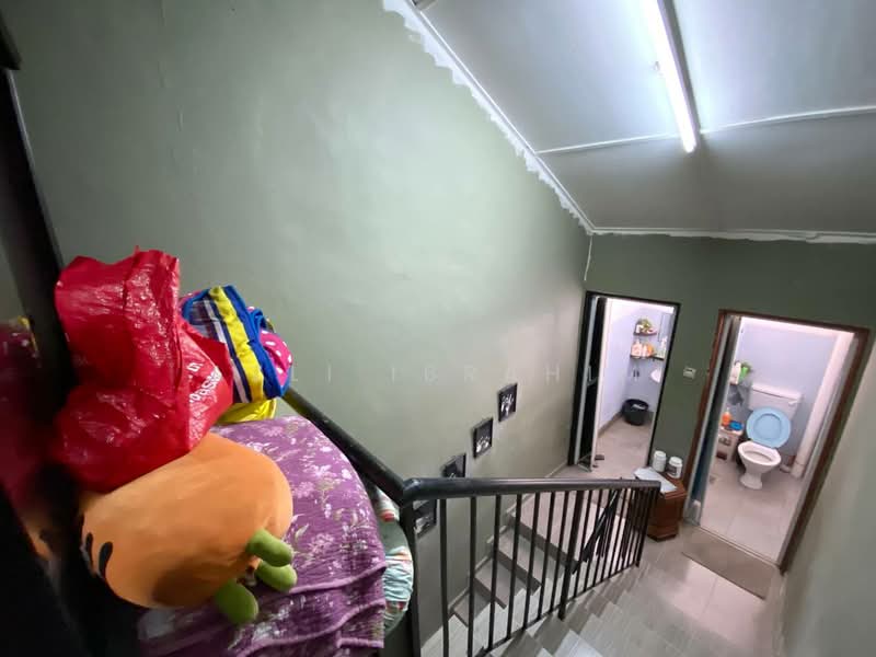 1.5-storey Terraced House for Sale in Seksyen 7 (Kota Damansara) - Azli Ibrahim - Interior - PropertyGuru.com.my