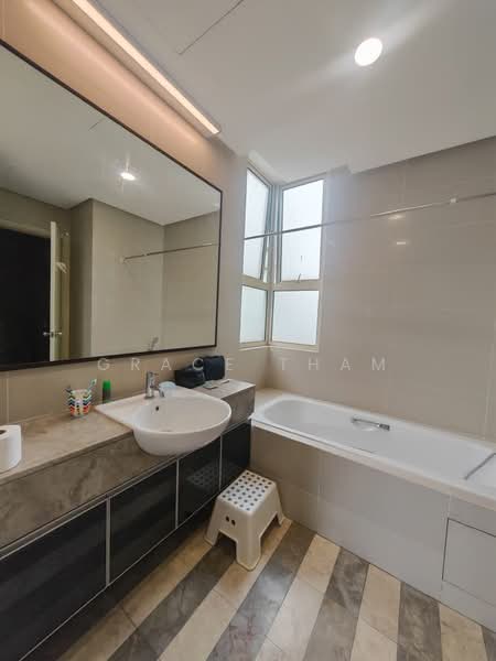 Condominium for Rent at Northpoint Residences - Grace Tham - Bathroom - PropertyGuru.com.my