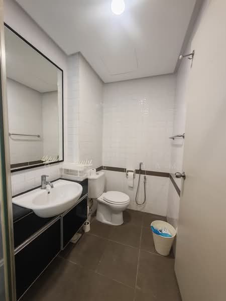 Condominium for Rent at Northpoint Residences - Grace Tham - Bathroom - PropertyGuru.com.my