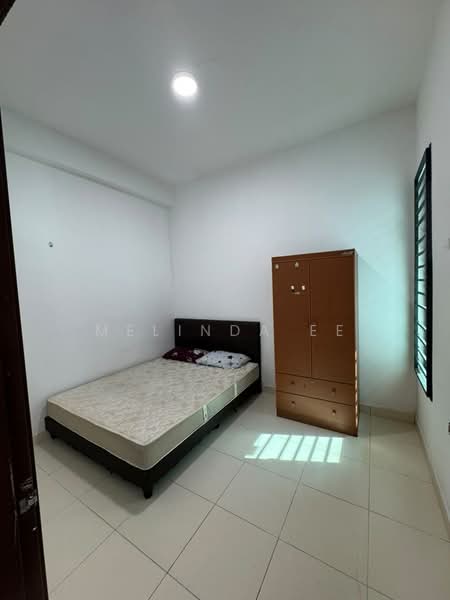 Rumah Teres 2-Tingkat untuk Disewa di Taman Scientex Jaya (Senai) - Melinda Ee - Bedroom - PropertyGuru.com.my
