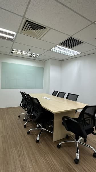 Shop for Sale in Bukit Bintang (KL City Centre) - Tom Ip - Interior - PropertyGuru.com.my