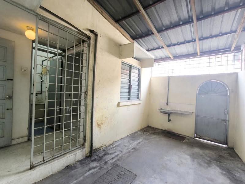 2-storey Terraced House for Sale in Taman Ipoh Timur (Ipoh) - Yong Shin Emmanuel Lai - PropertyGuru.com.my