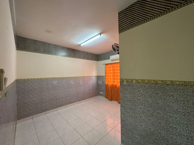 Semi-Detached House for Rent in Taman Tasik Semenyih (Semenyih) - Winson Tay - PropertyGuru.com.my