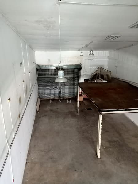 Factory for Rent in Taman Perindustrian Batu Tiga (Glenmarie) - Kam Chun Hoe - Interior - PropertyGuru.com.my