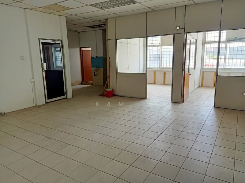 Factory for Rent in Taman Perindustrian Batu Tiga (Glenmarie) - Kam Chun Hoe - Interior - PropertyGuru.com.my