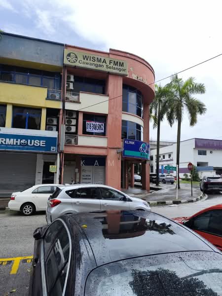 Shop for Sale in Hicom - Glenmarie Industrial Park (Shah Alam) - Kam Chun Hoe - Exterior - PropertyGuru.com.my