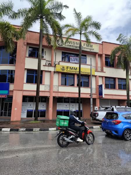 Shop for Sale in Hicom - Glenmarie Industrial Park (Shah Alam) - Kam Chun Hoe - PropertyGuru.com.my