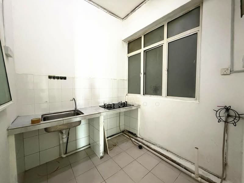 Condominium for Rent at Shineville Park - Jen Choo - Kitchen - PropertyGuru.com.my
