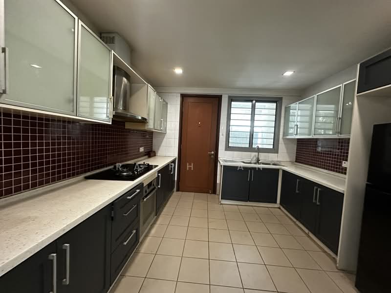 3.5-storey Terraced House for Sale in Bukit Persekutuan (Bangsar) - Ralph Tan - Kitchen - PropertyGuru.com.my