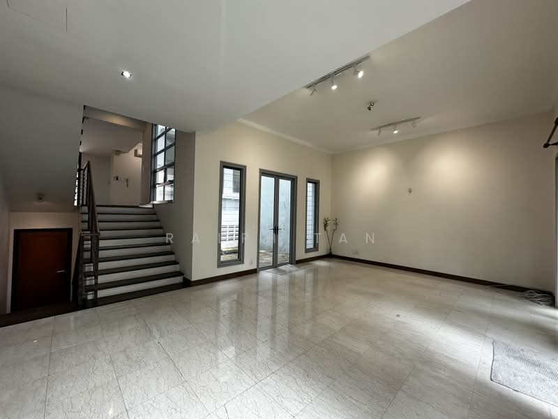 3.5-storey Terraced House for Sale in Bukit Persekutuan (Bangsar) - Ralph Tan - Living Room - PropertyGuru.com.my