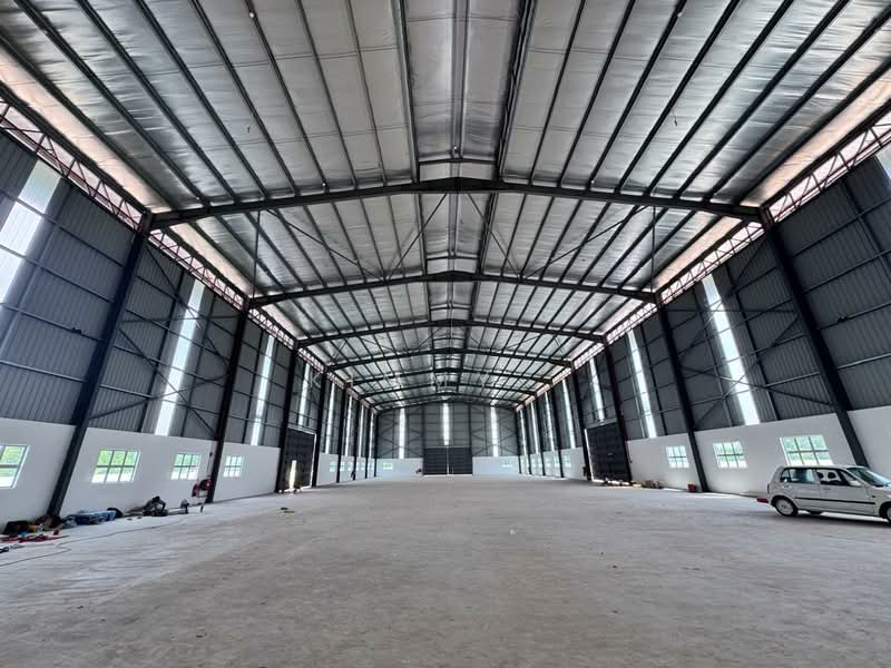 Factory for Rent in Taman Sepang (Sepang) - Kimmy . - Interior - PropertyGuru.com.my
