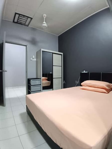 Rumah Teres 2-Tingkat untuk Disewa di Johor Bahru (Johor) - Jessica Ma - Bedroom - PropertyGuru.com.my
