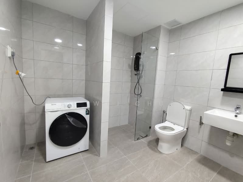 Kediaman Servis untuk Disewa di Altris Residences @ The Quartz WM - Tan Wei Chuen - Bathroom - PropertyGuru.com.my