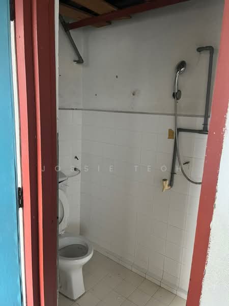 Rumah Flat untuk Dijual di Taman Impian Jaya - Jossie Teoh - Bathroom - PropertyGuru.com.my