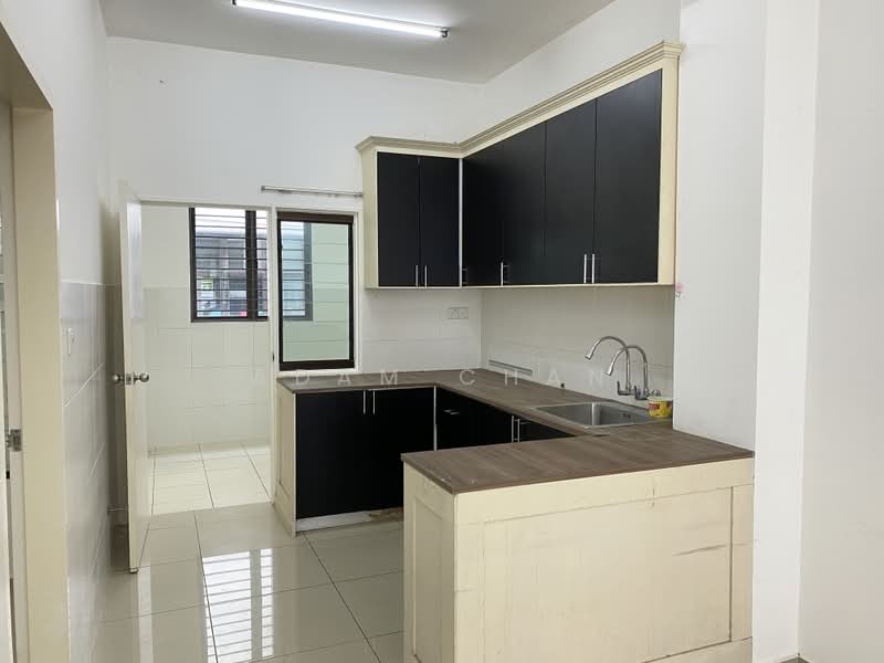3-storey Terraced House for Rent in Shah Alam (Selangor) - Adam Chan - Kitchen - PropertyGuru.com.my