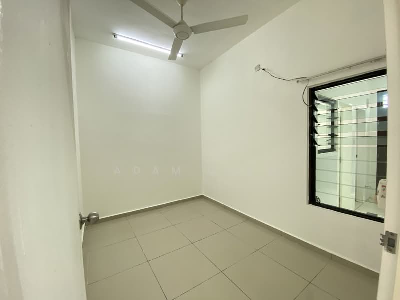 3-storey Terraced House for Rent in Shah Alam (Selangor) - Adam Chan - Bedroom - PropertyGuru.com.my