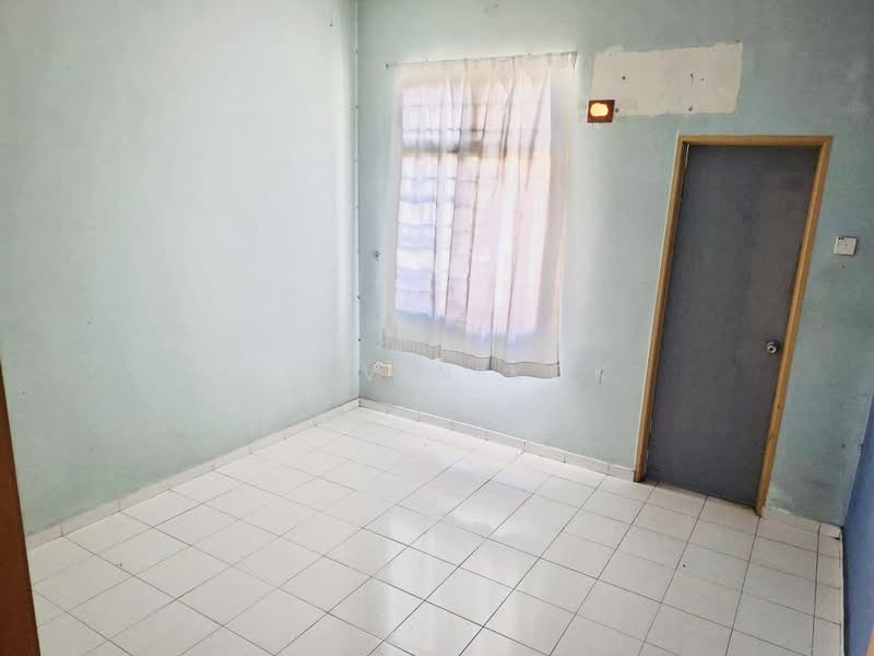 Rumah Teres 2-Tingkat untuk Dijual di Desa Kolej (Nilai) - Calvin Kok - Interior - PropertyGuru.com.my