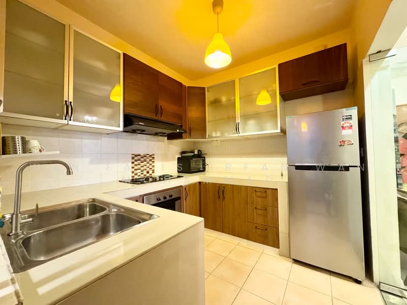 Kondominium untuk Dijual di Desa Putra - Wan Faris Irfan Wan Mohammad - Kitchen - PropertyGuru.com.my