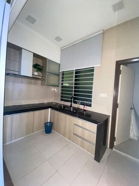 Condominium for Rent at Atmosfera Kondominium - Abby Woo - Kitchen - PropertyGuru.com.my