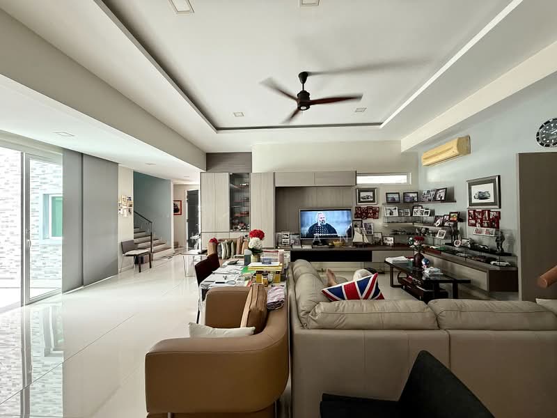 Rumah Berkembar untuk Dijual di Bandar Damansara Perdana (Damansara Perdana) - Ken Tan - Living Room - PropertyGuru.com.my