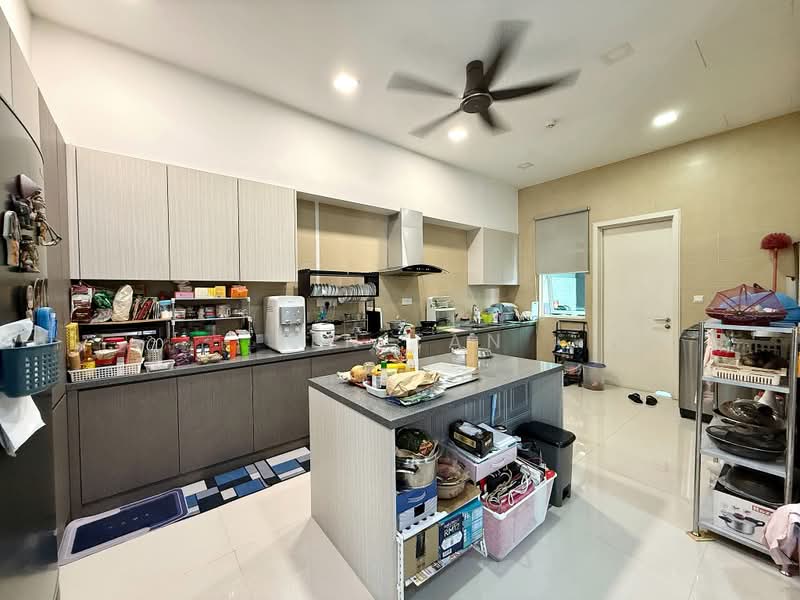 Rumah Berkembar untuk Dijual di Bandar Damansara Perdana (Damansara Perdana) - Ken Tan - Kitchen - PropertyGuru.com.my