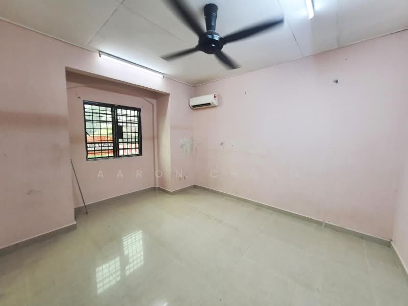 Rumah Teres 2-Tingkat untuk Dijual di Bandar Putra Permai (Seri Kembangan) - Aaron Chong - Interior - PropertyGuru.com.my