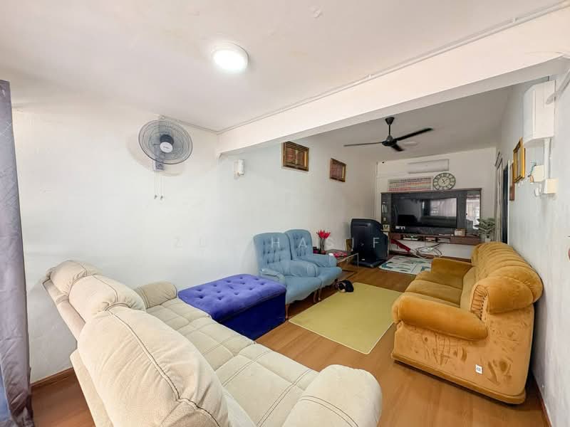 Rumah Teres 1-Tingkat untuk Dijual di Bandar Bukit Mahkota (Bangi) - Zul Hasif - PropertyGuru.com.my